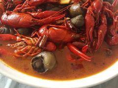 麻辣小龙虾-鲜鱼居饭店