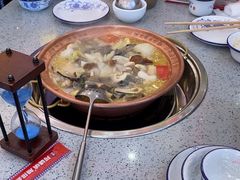 -阿婆情腊排骨火锅(金虹路店)