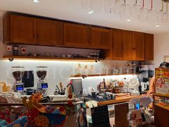 -Line 咖啡(石厦花园店)