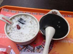 -海口骑楼小吃街