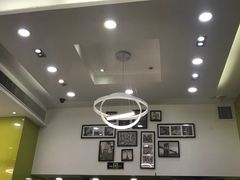 -佰搭果·广式茶餐厅(西华路店)