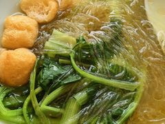 油豆腐粉丝汤-小姜锅贴(凤凰街店)
