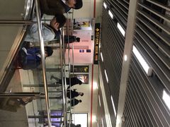 -常熟路(地铁站)