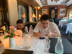 -火车头法国西餐厅