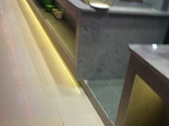 -新艺自助美食城(中山路店)