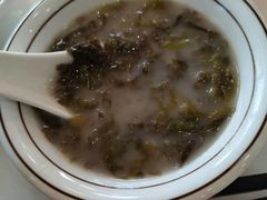 捞渣什鱼紫菜汤-鹏城人家海鲜酒家·23年老字号(较场尾店)