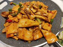 干锅千页豆腐-聚鑫阁江浙菜·非遗传承技艺(闵行交大店)