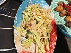 豆酱炒蒜苗台山花菜-粤·向群饭店(二沙岛店)