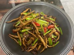 -鱼和肉海鲜大排档(林江名城店)