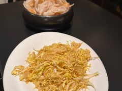 -鲜入唯煮·港式海鲜牛肉火锅(金宝街店)