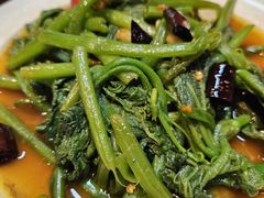 -牛八宝桂林米粉(八里庄店)