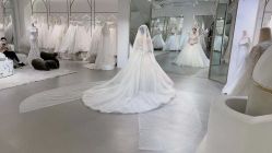 -艾米丽婚纱礼服