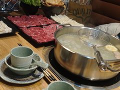 -云聚汇牛很鲜潮汕牛肉火锅(克拉玛依汉博店)