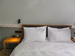 -SFEEL设计师酒店(成都春熙路天府广场店)