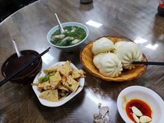 -郑家包子牛肉拉面(尚勤路店)