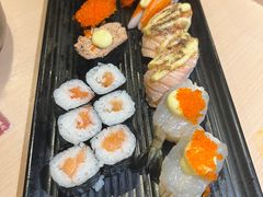 -万岁料理回转寿司(华贸店)