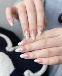 -纤贝儿美甲·科技美肤
