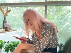 -变画·发型STUDIO