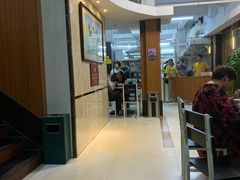大堂-潮镇老尾牛杂(环城西路店)