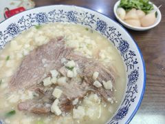 -一间楼牛羊肉泡馍馆(东一路店)