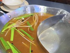 -由衷贵州酸汤牛肉火锅(新桥店)