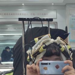 -镁连社·美联社