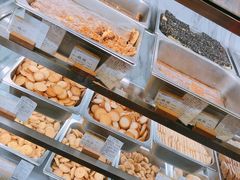 -哈氏·上海哈尔滨食品厂(五角场万达广场店)