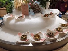-雍和会海鲜姿造自助(湖东路店)