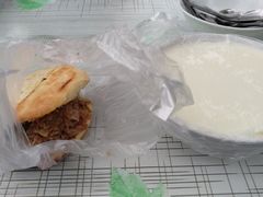 -老西关黄老太牛肉烧饼