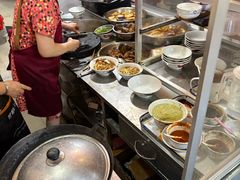 -松树干拌面店