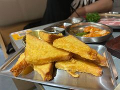 -围炉肉舍•炭烤活鳗•丹东海鲜烤肉(步行街店)