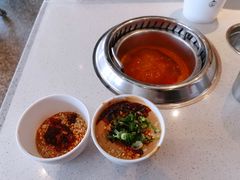 -龍歌自助小火锅(市南金茂湾店)