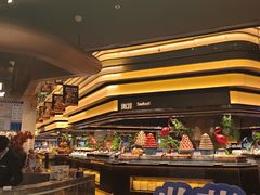 -钱小奴海鲜自助黑金店(杭州滨江龙湖店)
