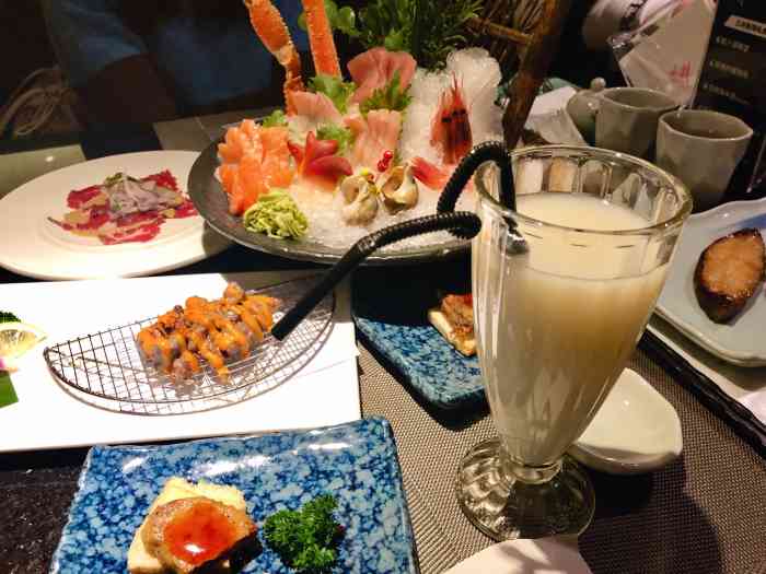 上井·精致料理(大卫城店)-"在丹尼斯大卫城,铁板诱惑对面,大概跟铁板