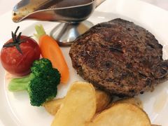 -成桂西餐厅·42年的味道(五大道疙瘩楼店)