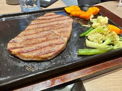 -必胜客(上海华谊新所店)