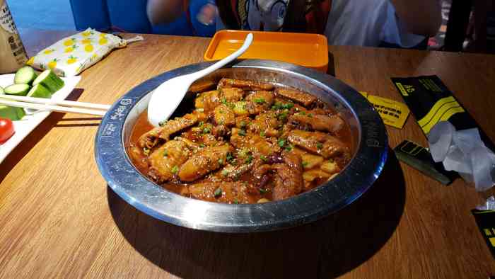 胖大力肉蟹煲(悦汇城店"打卡胖大力:位于悦汇城3楼的一家肉蟹煲.