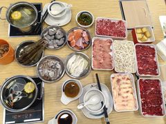 -杨老板·海鲜集市火锅·鲜切牛肉(中防万宝店)