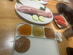 -乌拉烤肉(如皋首店)
