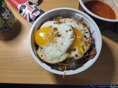 烧肥牛饭-HONGA HONGA雄家(曹路店)