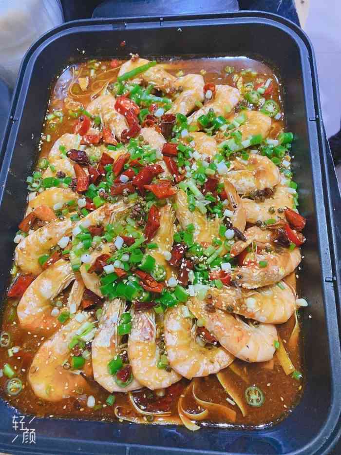 一城一味巫山烤全鱼(东胜店)-"找了一个价格合适的烤鱼来吃,三个人,两