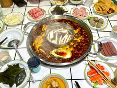 -巴隆门重庆老火锅(太湖路店)