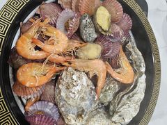 -巧克力渔家.小船海鲜胶东菜(万平口店)