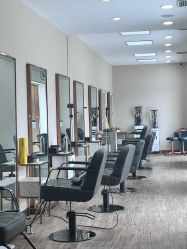 -私家美林护肤造型