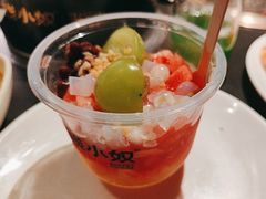 -钱小奴海鲜自助黑金店(杭州滨江龙湖店)