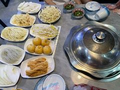 -光头药膳鸡(莱茵小镇店)