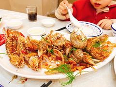 -覃记海鲜美食餐厅