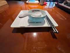 -魏铭鱼头捞饭(晋阳路店)