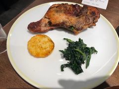 黑胡椒风味烤鸡腿-萨莉亚意式餐厅(南京龙湾天街店)