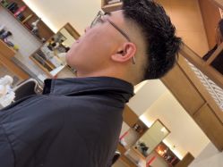 -MARTIN'S BARBER SHOP男士理发馆